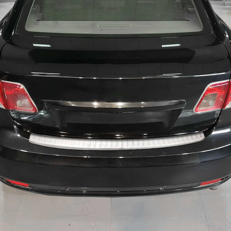 Protection Seuil Coffre pour Toyota Avensis 2009-2015 Acier Inox Chromé