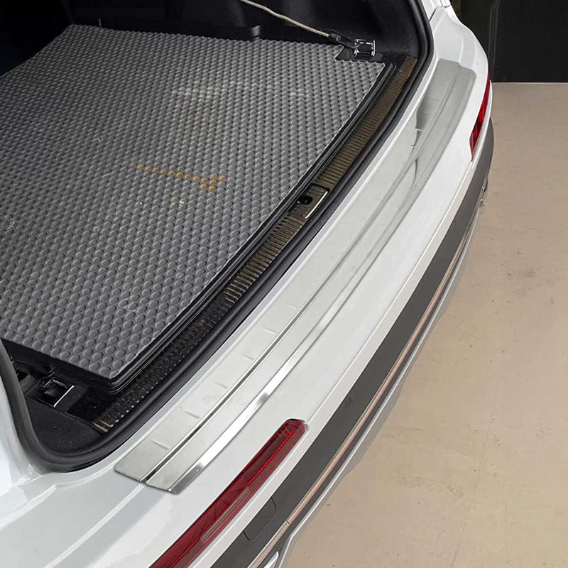 Protection seuil de pare-chocs arriére pour Audi Q7 4M 2015-2025 Acier Chromé