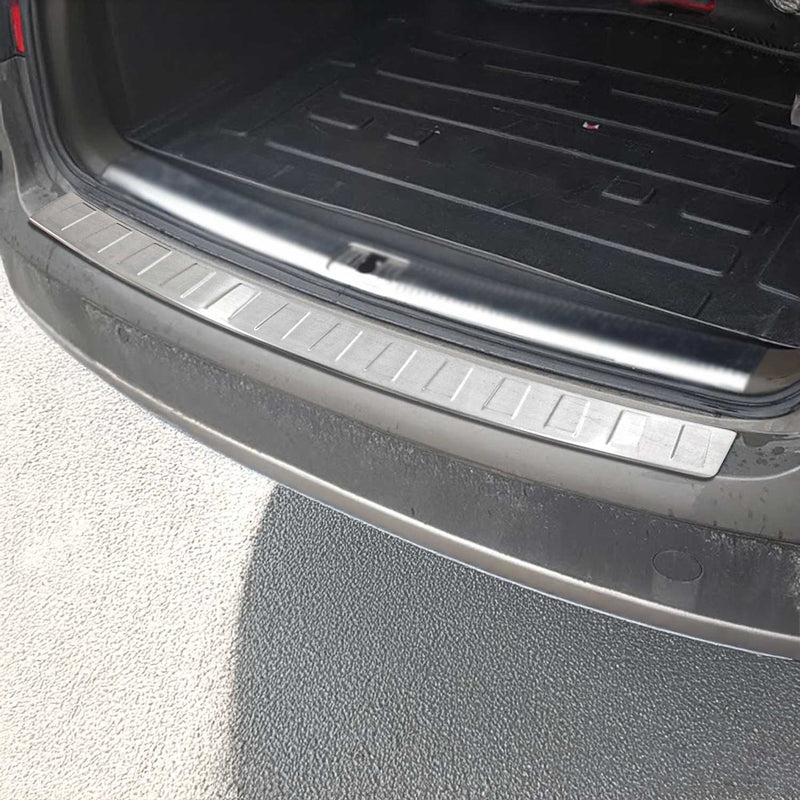 Protection seuil de pare-chocs arriére pour Audi A4 B9 Break 15-19 PRE FL Brossé