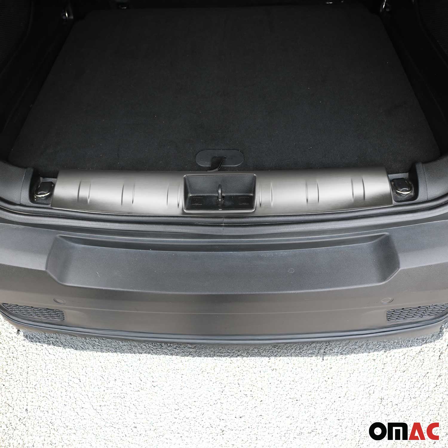 Protection Seuil De Pare-Chocs Arriére pour Jeep Renegade 2014-2024 Brossé Inox