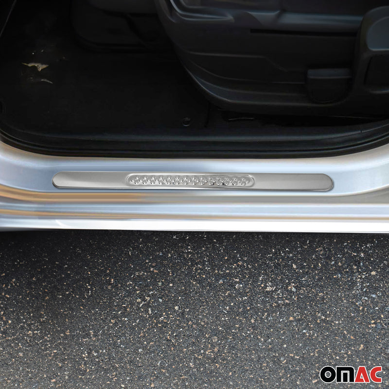 Seuils de porte pour Dacia Duster 2010-2025 50x3,5 cm & 17,5x2,5 cm Chromé 4x