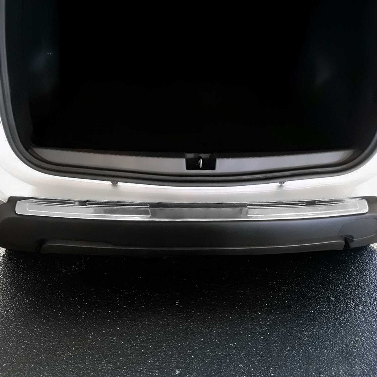 Protection Seuil De Pare-Chocs Arriére pour Dacia Duster 2018-2024 Acier Chromé