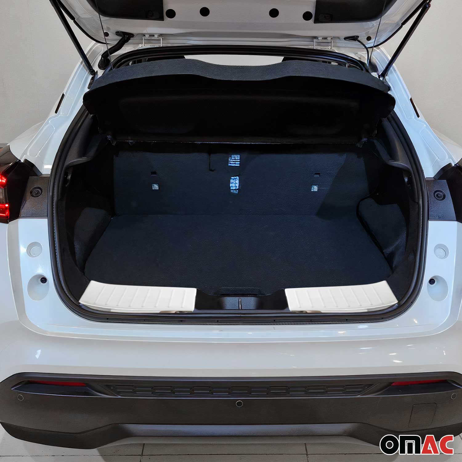 Protection Seuil de Coffre pour Nissan Juke 2021-2025 Acier Inox