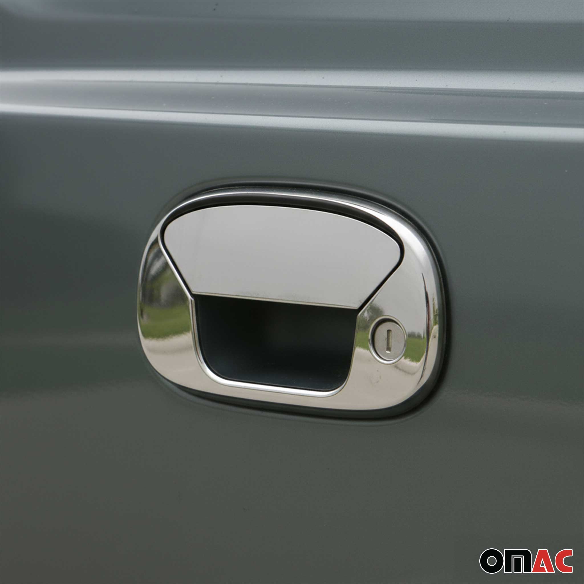 Garniture supérieure de Coffre pour Fiat Doblo 2000-2010 acier inox 2 Pcs