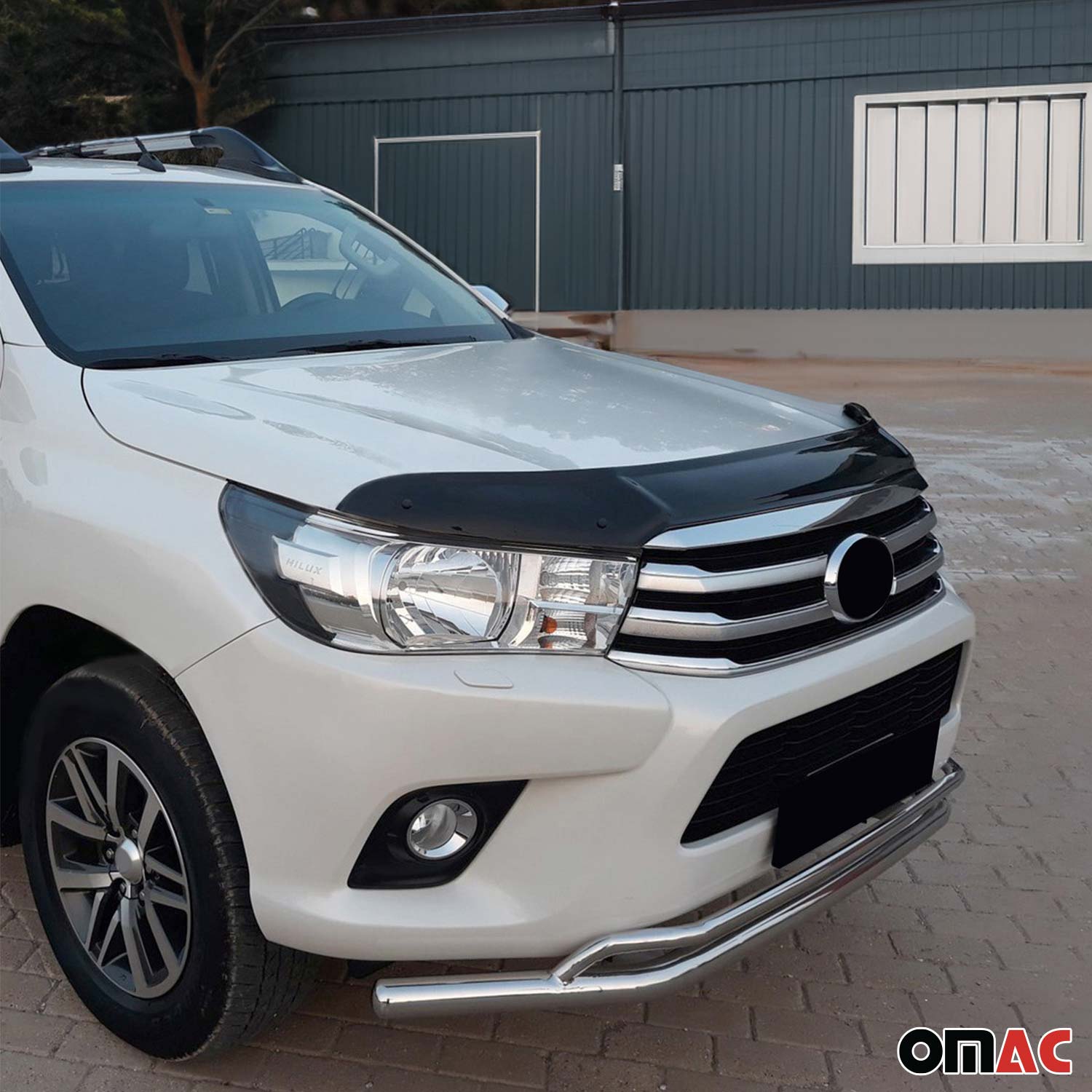 Déflecteur de Capot pour Toyota Hilux 2015-2025 en Acrylique Noir