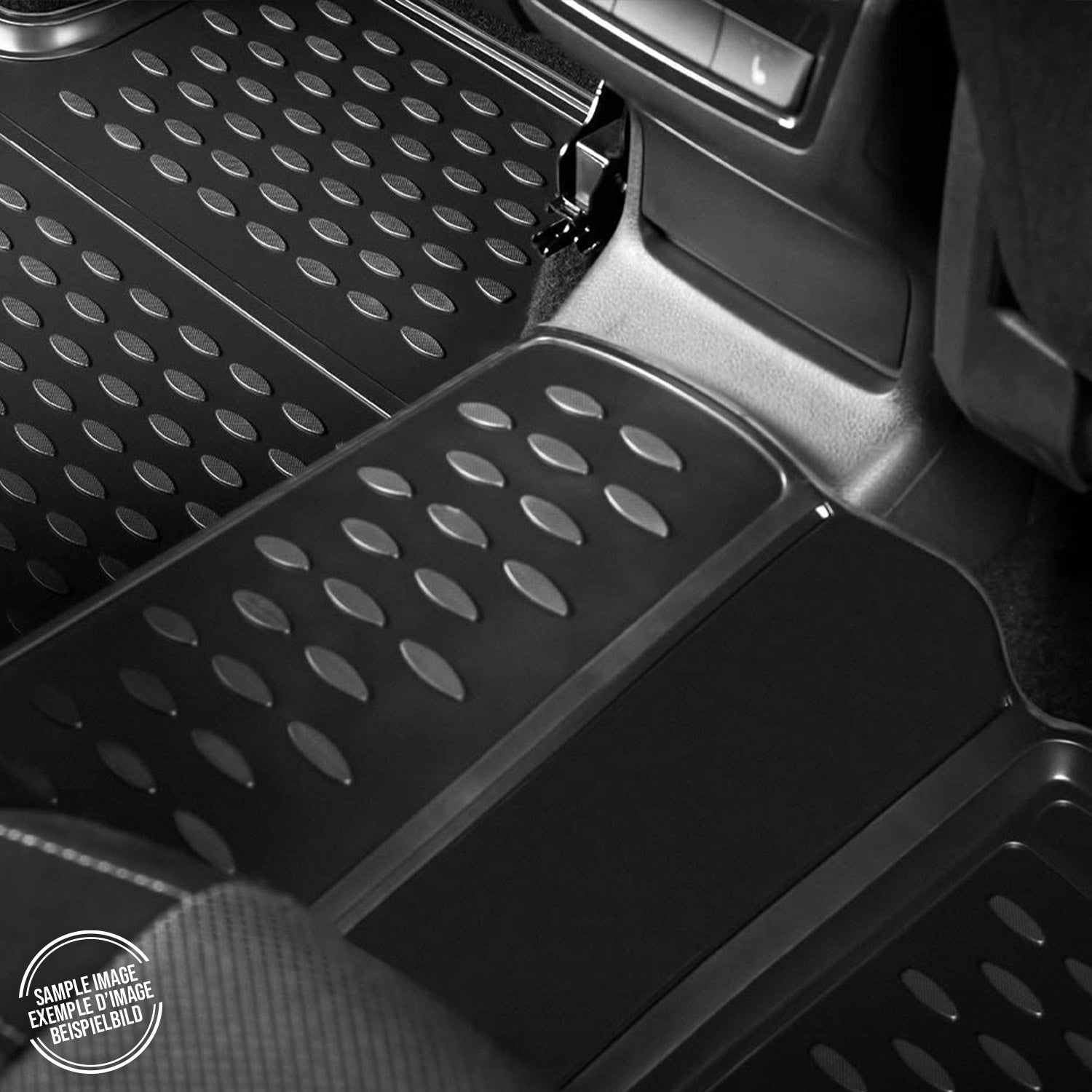 OMAC Tapis de sol pour Mitsubishi Pajero IV 2006-2018 3 Portes Pre-FL Noir