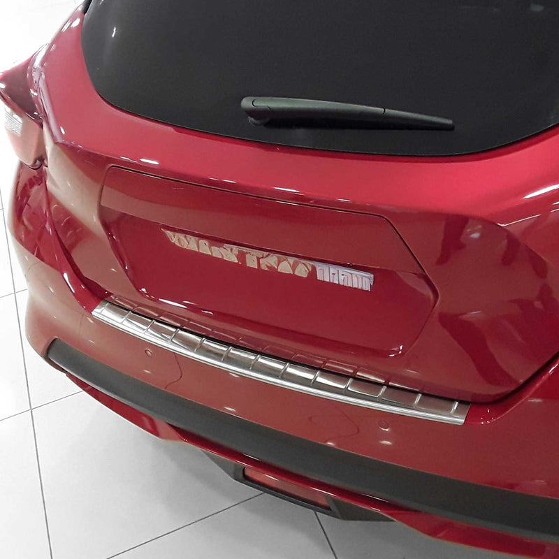 Protection Seuil de Pare-chocs Arriére Pour Nissan Micra 2017-2025 Acier