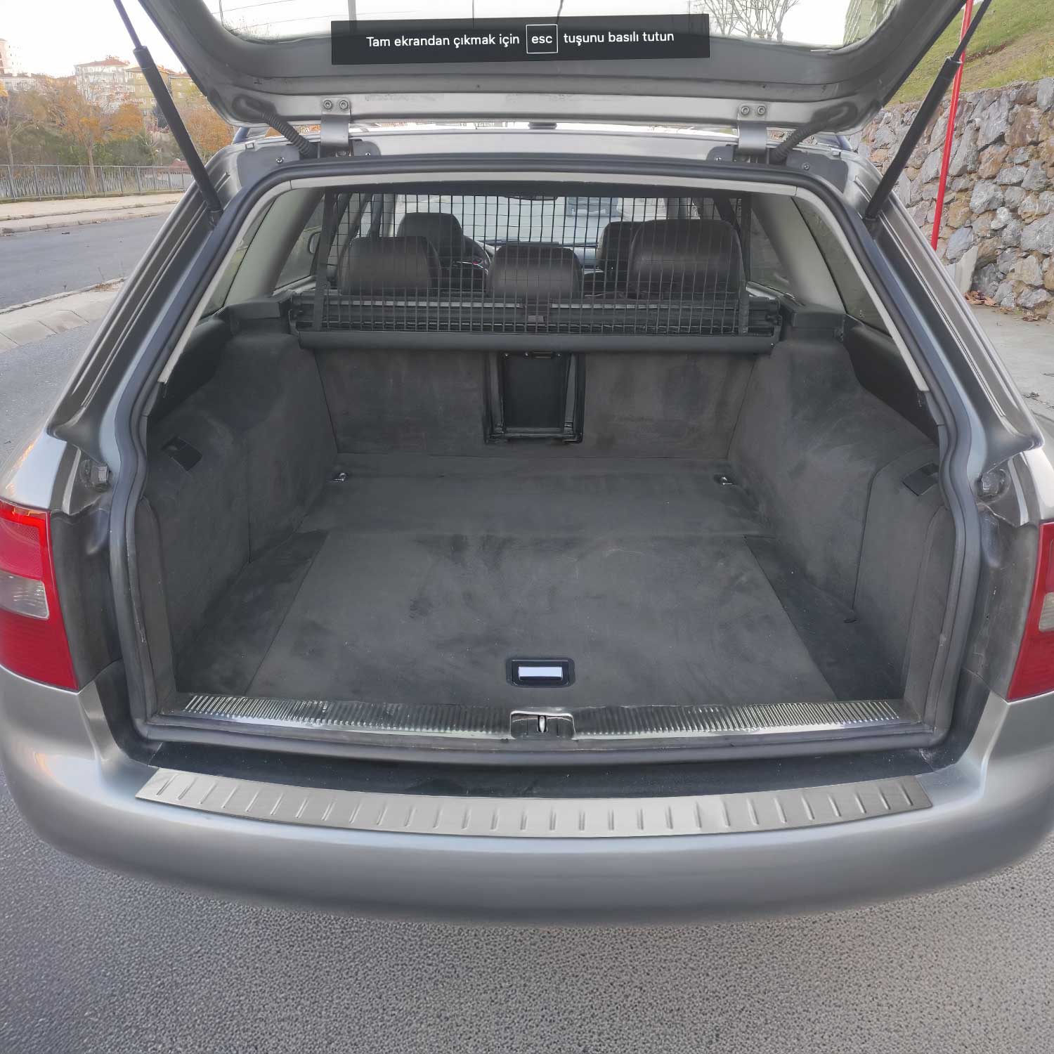 Protection seuil de pare-chocs arriére pour Audi A6 Break 1997-2005 Brossé Inox