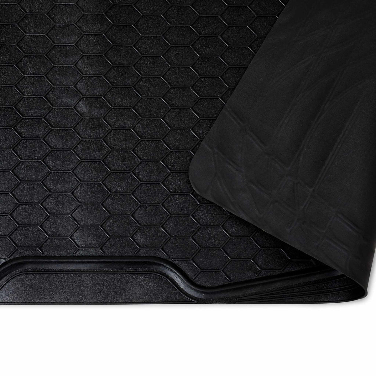 JOM Tapis de Coffre 108x140 cm Noir découpable PVC