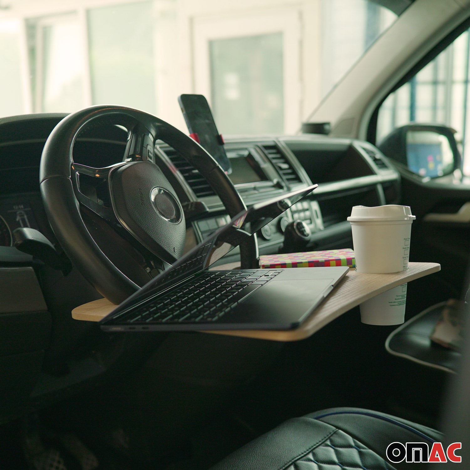Table de volant de voiture en bois avec plateau de travail pratique en hêtre