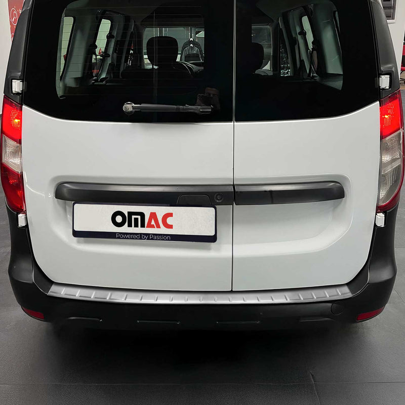 Protection Seuil De Pare-Chocs Arriére pour Dacia Dokker 2012-2024 Inox Brossé