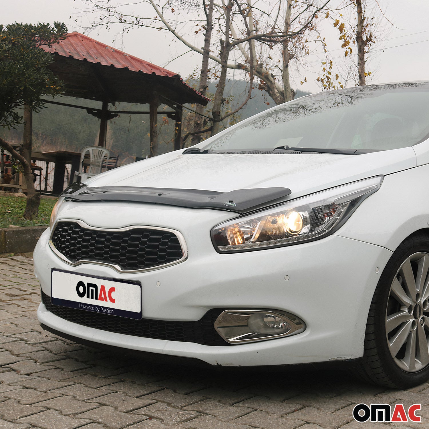 Déflecteur de Capot pour Kia Ceed 2012-2018 HB en Acrylique Noir