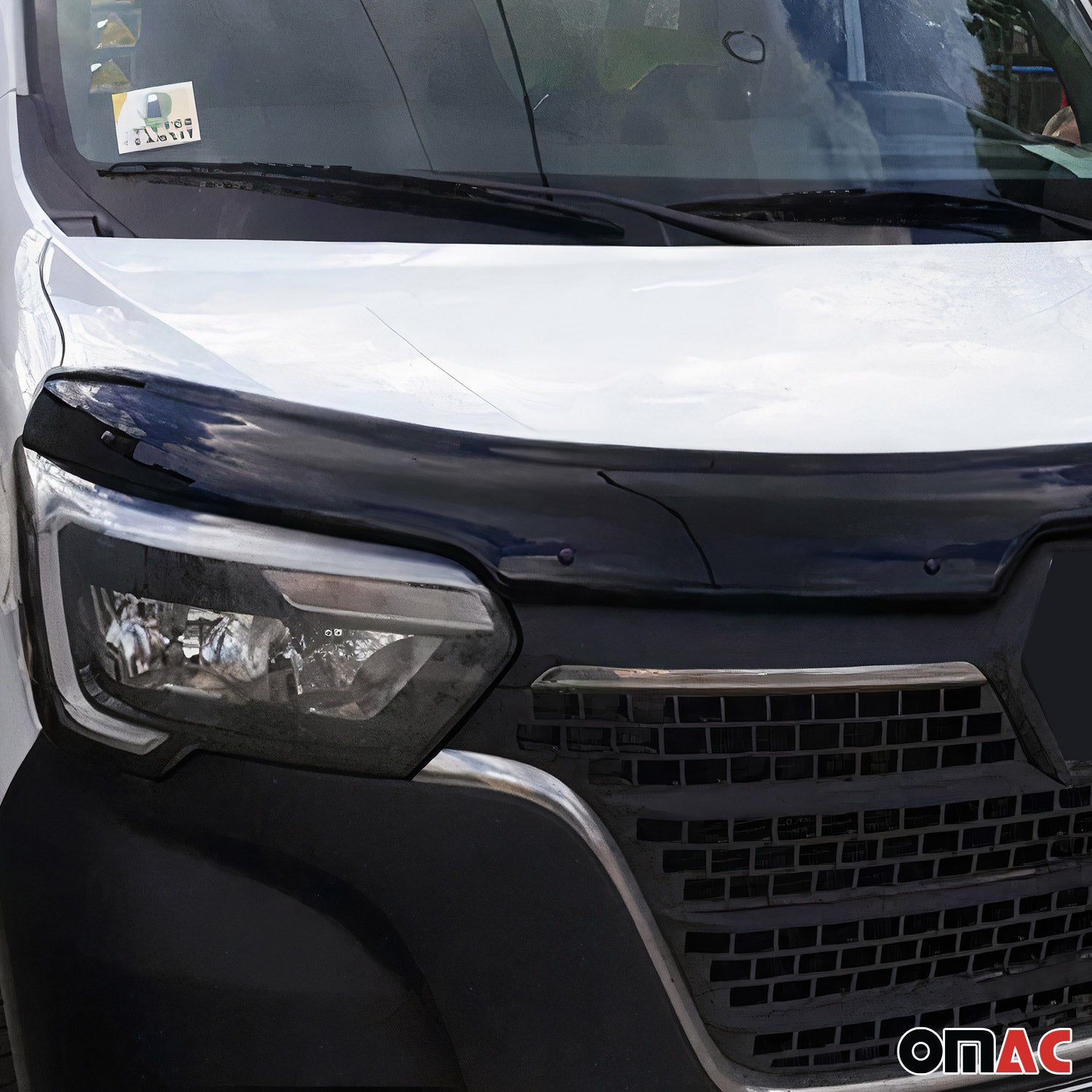 Déflecteur de Capot pour Renault Master 2019-2023 en Acrylique Noir