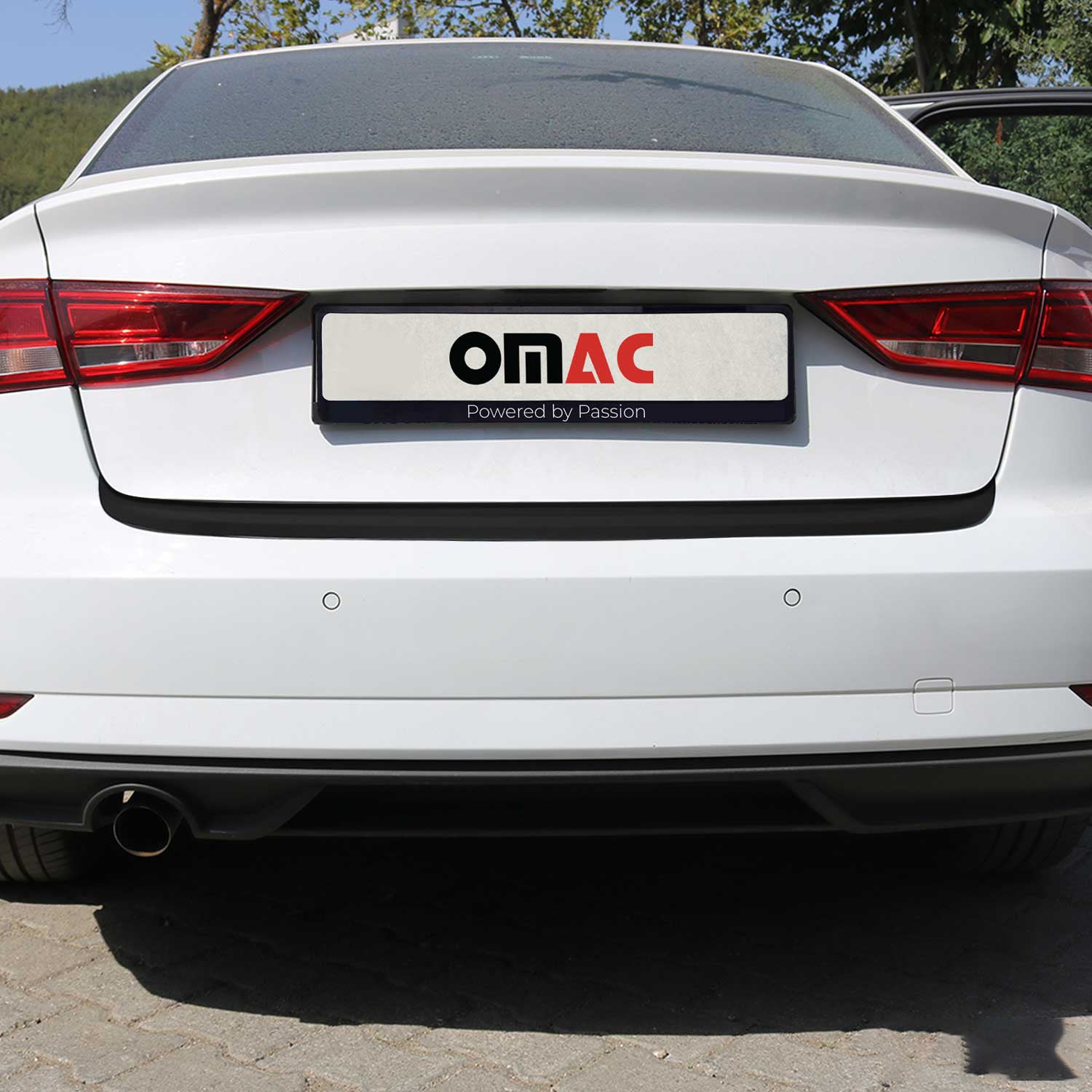 Protection seuil de pare-chocs arriére pour Audi A3 8V Berline 2016-20 en Acryl