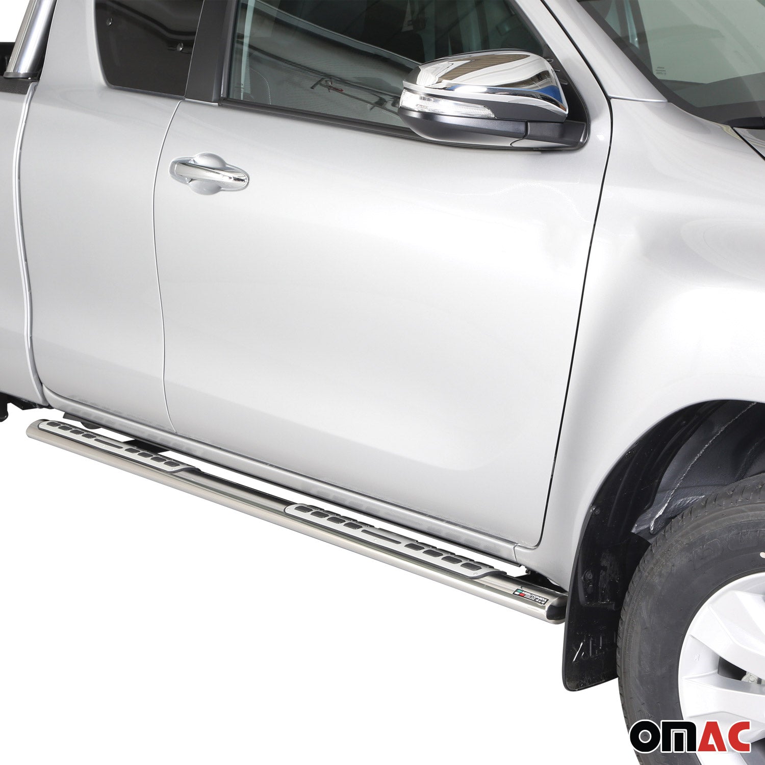 Marchepieds Latéraux pour Toyota Hilux Extra Cab 2015-2026 Acier Inoxy Argent