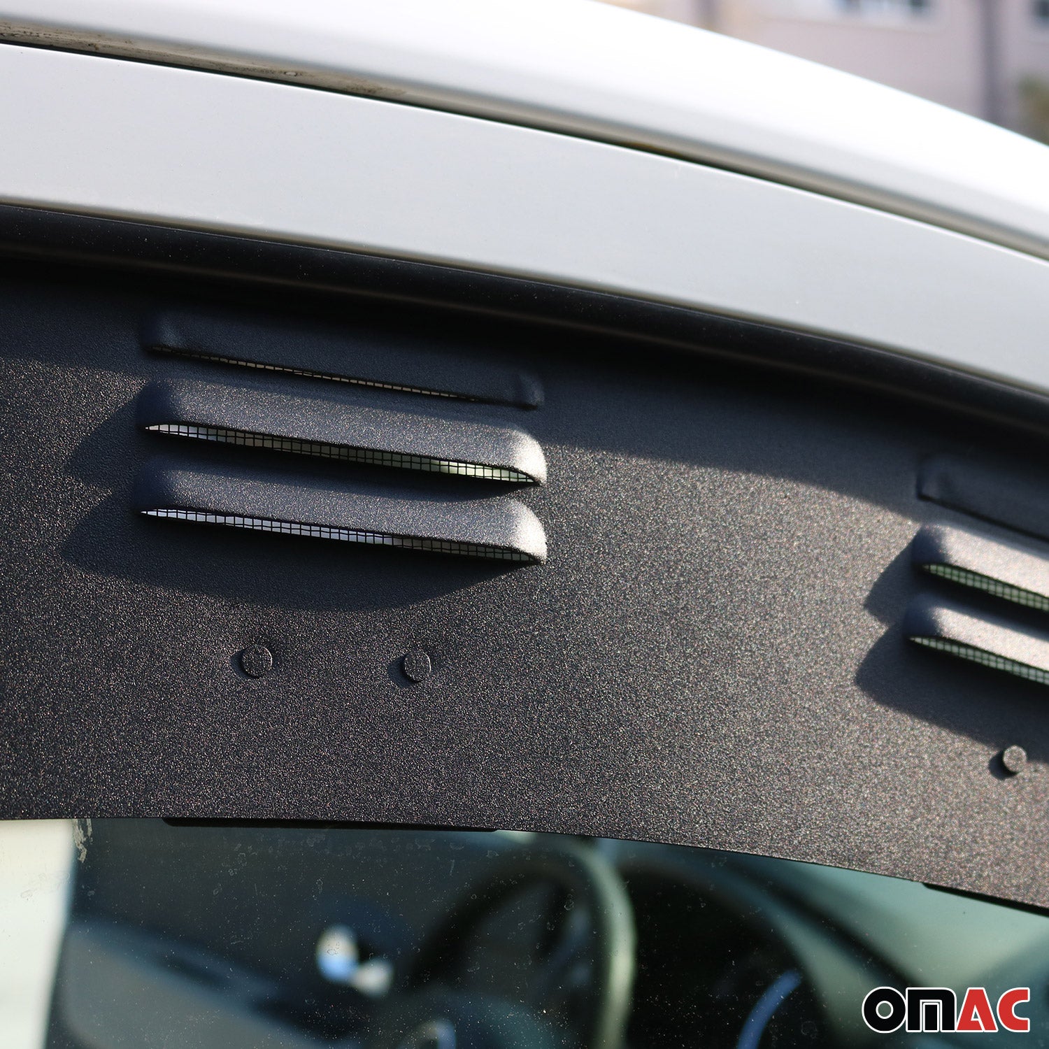 Grilles de ventilation pour vitres latérales VW Caddy 2021-2026 2 pièces