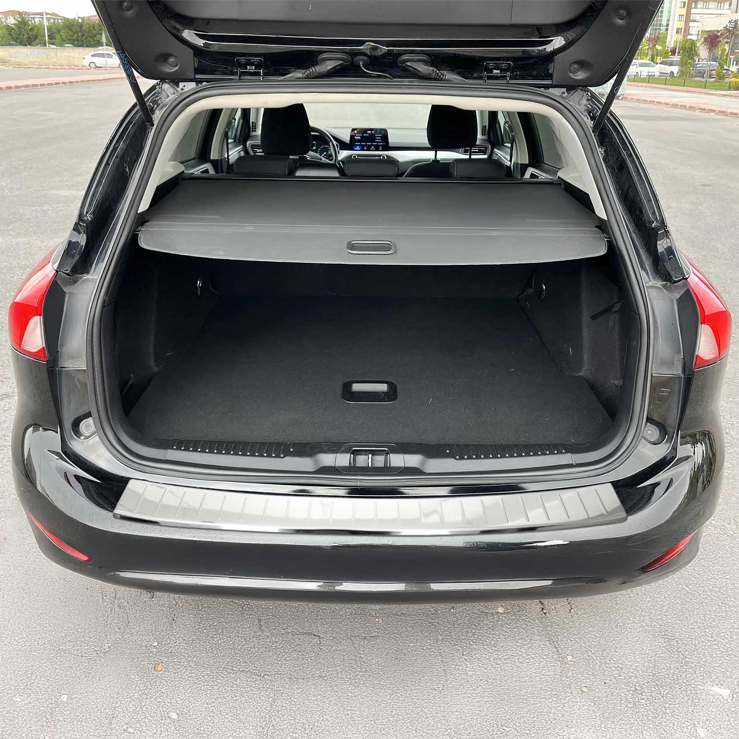 Protection de Pare-Chocs Arrière pour Ford Focus IV Break 2018-2025 Inox polie