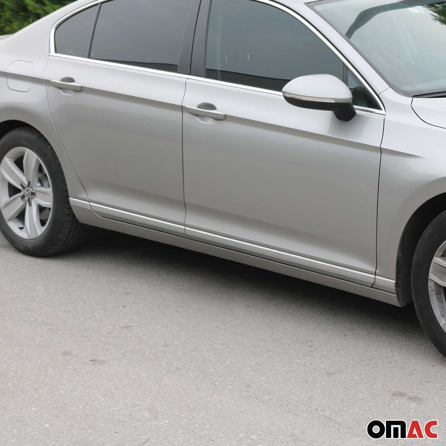 Garniture Baguette de porte latérale pour VW Passat B8 Berline 2015-19 inox 8Pcs