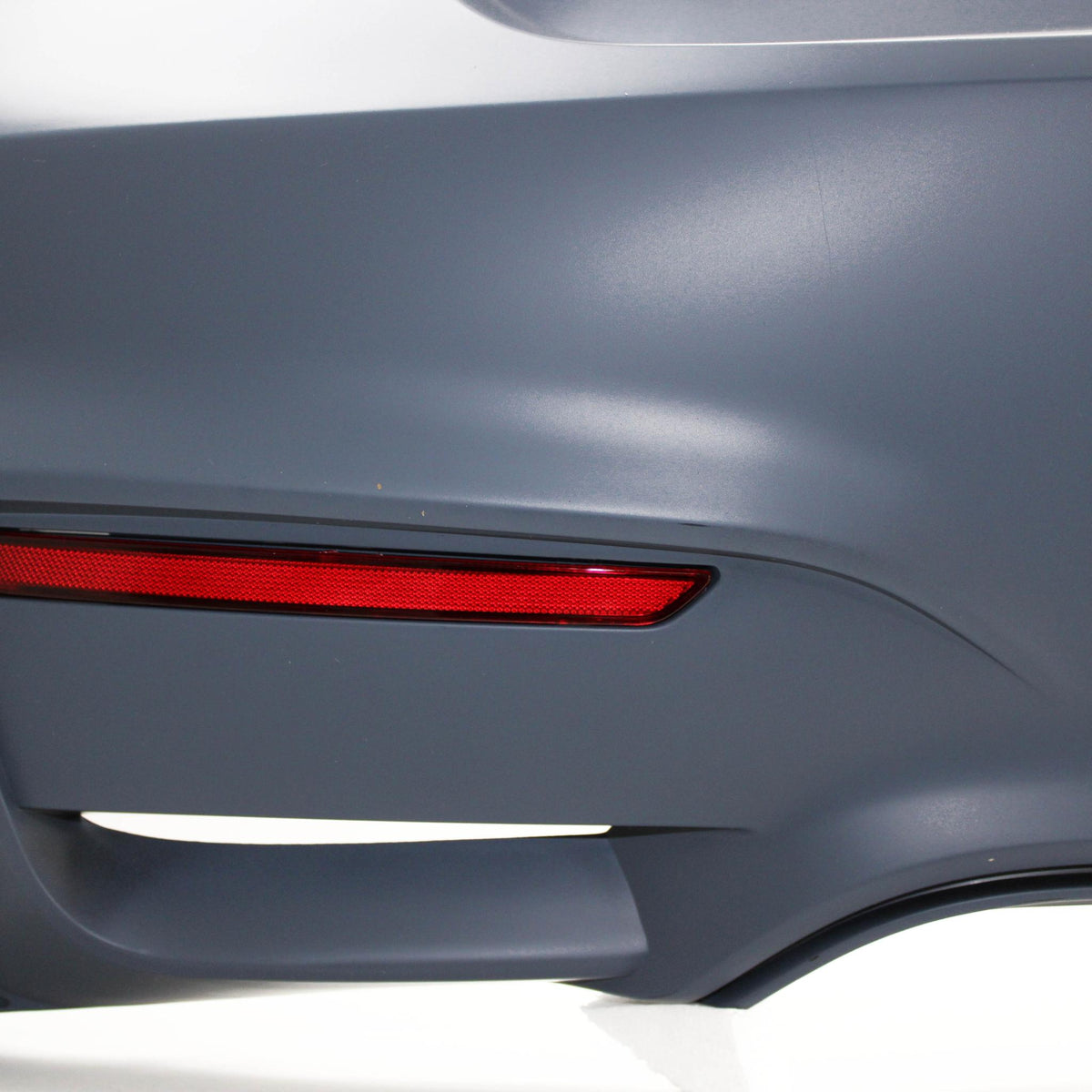 JOM Pare-choc Arrière pour BMW Série 3 F30 M-Paket 2011- re/li Schalldämpferausgang Sport-Design PDC
