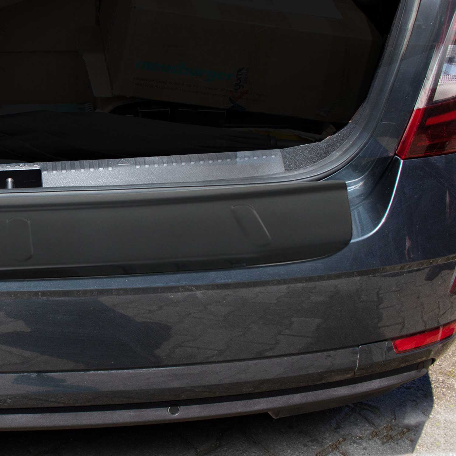 Protection de Pare-Chocs pour Skoda Octavia III Berline 2013-19 noir brillant