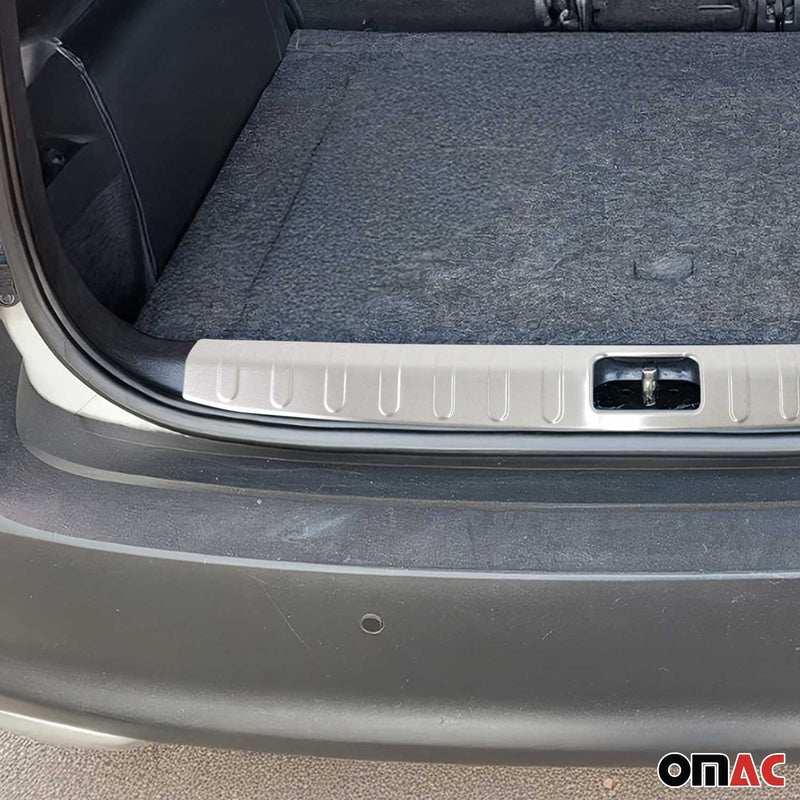 Protection de seuil de coffre pour Škoda Yeti 2010-2013 en acier argent 1 pièce