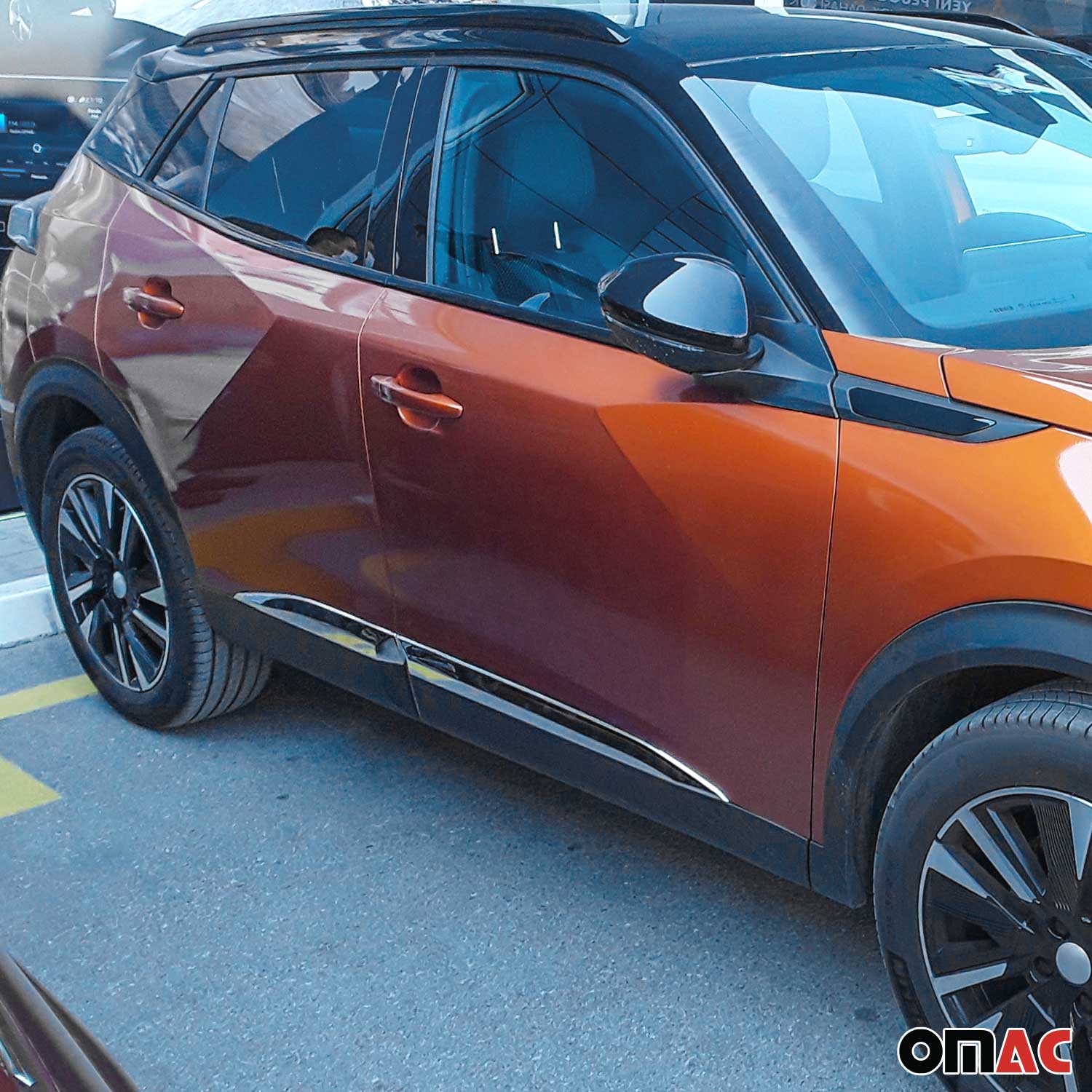 Garniture Baguette de porte latérale pour Peugeot 2008 2019-2025 acier inox 4Pcs