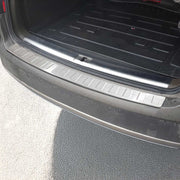 Protection seuil de pare-chocs arriére pour Audi A4 B9 Break 15-19 PRE FL Brossé