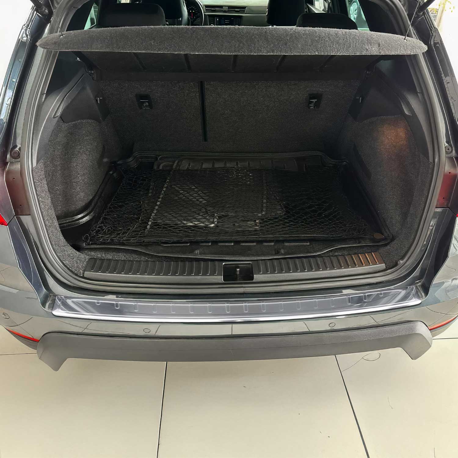 Protection de Pare-Chocs Arrière pour Seat Arona 2017-2026 Inox finition polie