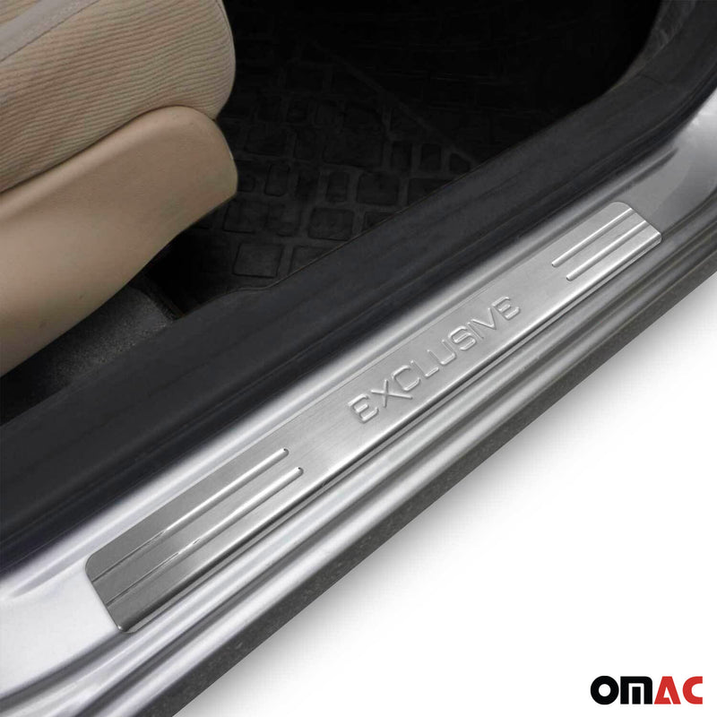 Seuils de porte pour Renault Captur 2013-2023 Exclusive en acier inox Chromé