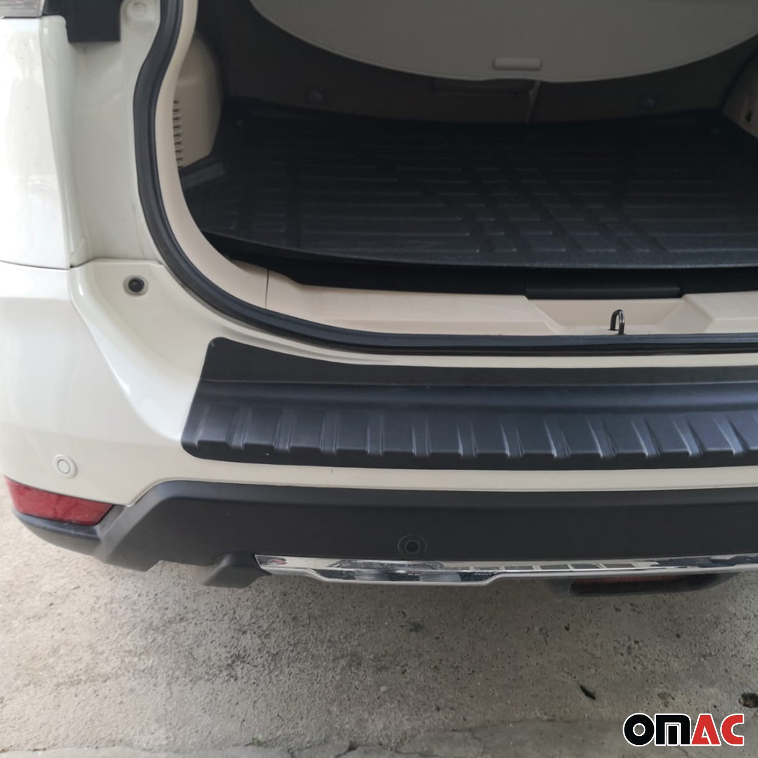 Protection de Pare-Chocs pour Nissan X-Trail III T32 2017-21 FL Acryl noir mat